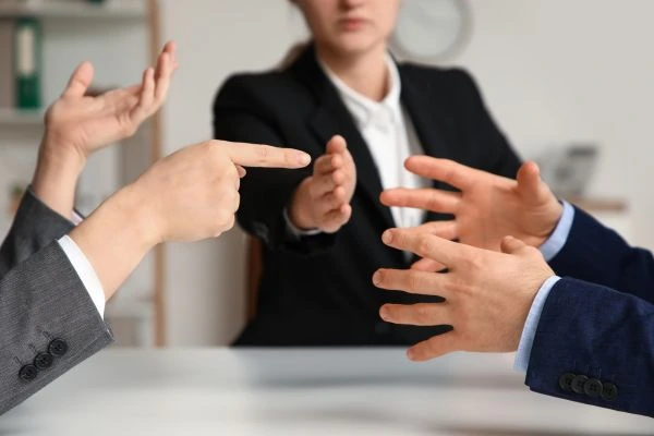 How Can Divorce Mediation Help You Avoid Court Salford